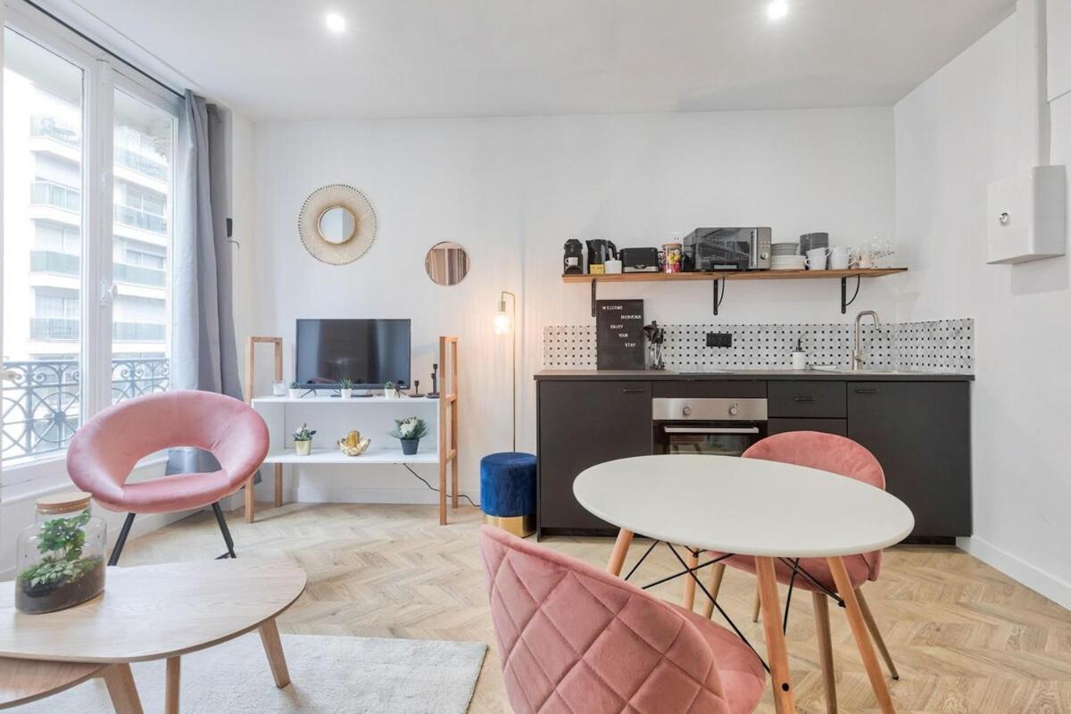Apartment Cosy Proche Arc De Triomphe - 4p Paris